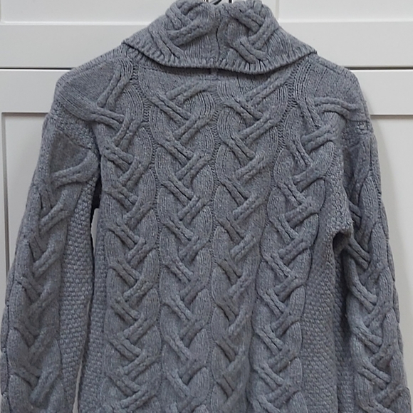 Aran Woollen Mills merino sweater - Picture 6 of 10